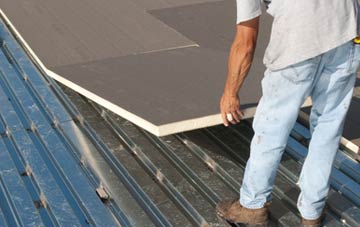 benefits of insulating Pen Uchar Plwyf flat roofing